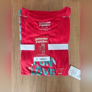 NWT Jammies For Your Families Women's Medium Christmas Pajama Set